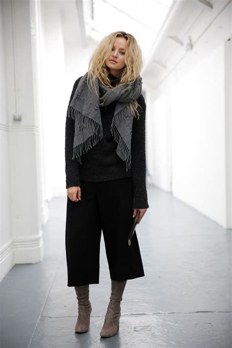 How to Wear Culottes in Winter (with Pictures) .